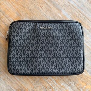 Michael Kors Men's Gray & Black MK Logo Toiletry Bag
